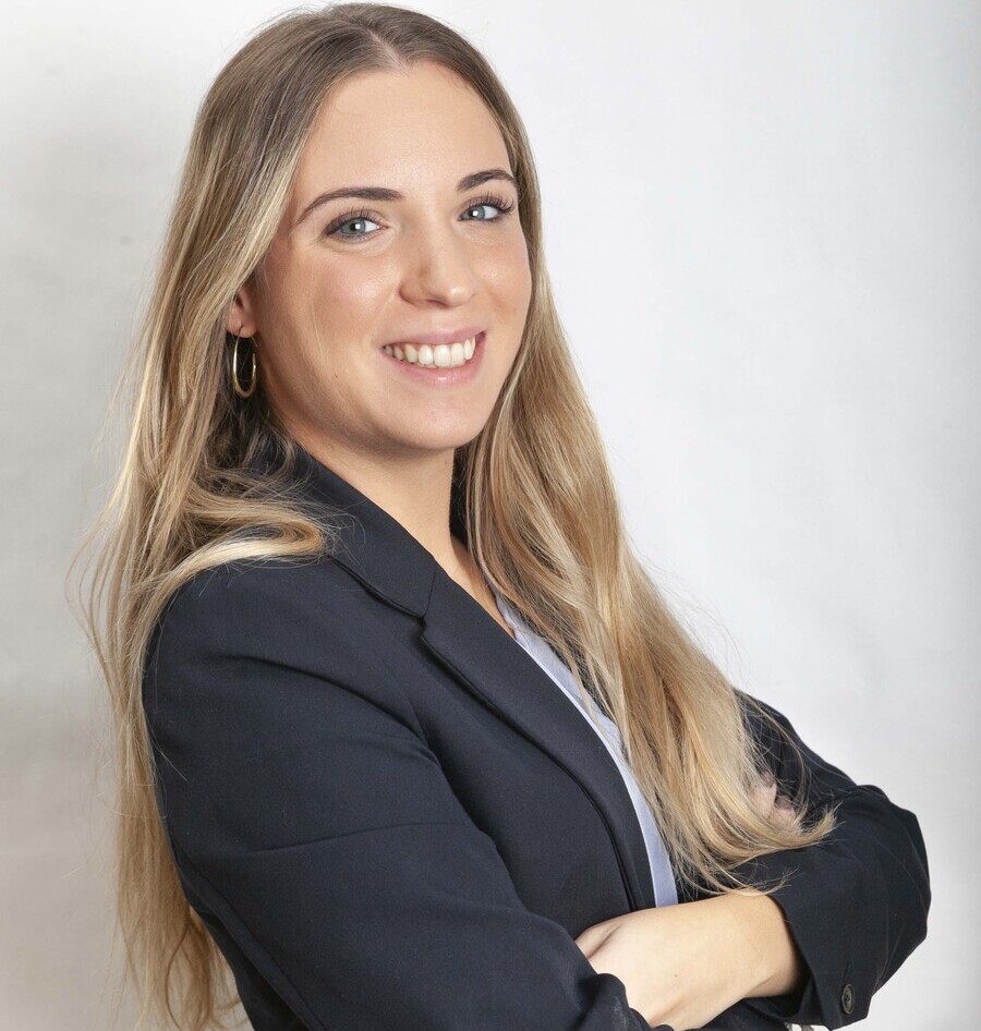 recepcionista teresa modesto lafuente